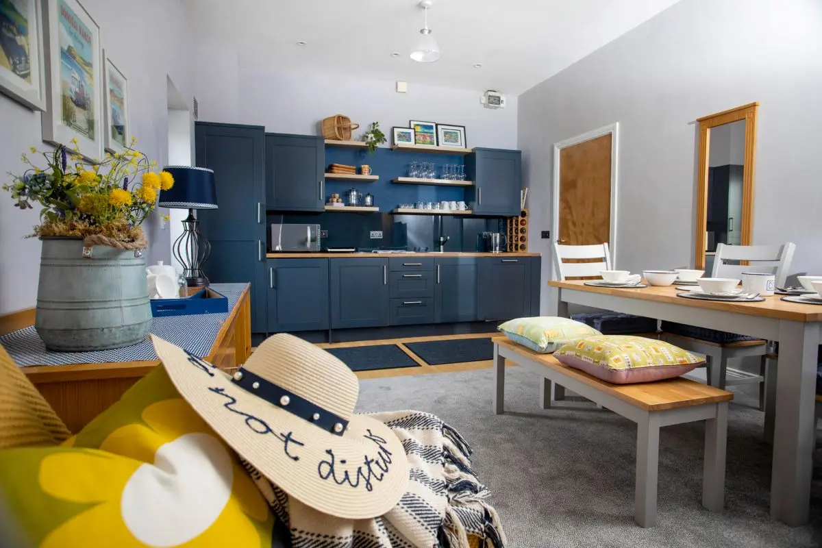 Manor Residence w/ kitchen