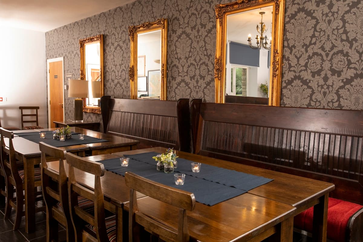 Reception and welcome area at Donegal Manor