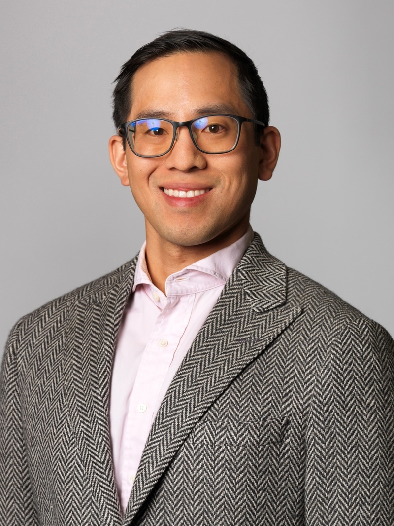 Stan Tran headshot