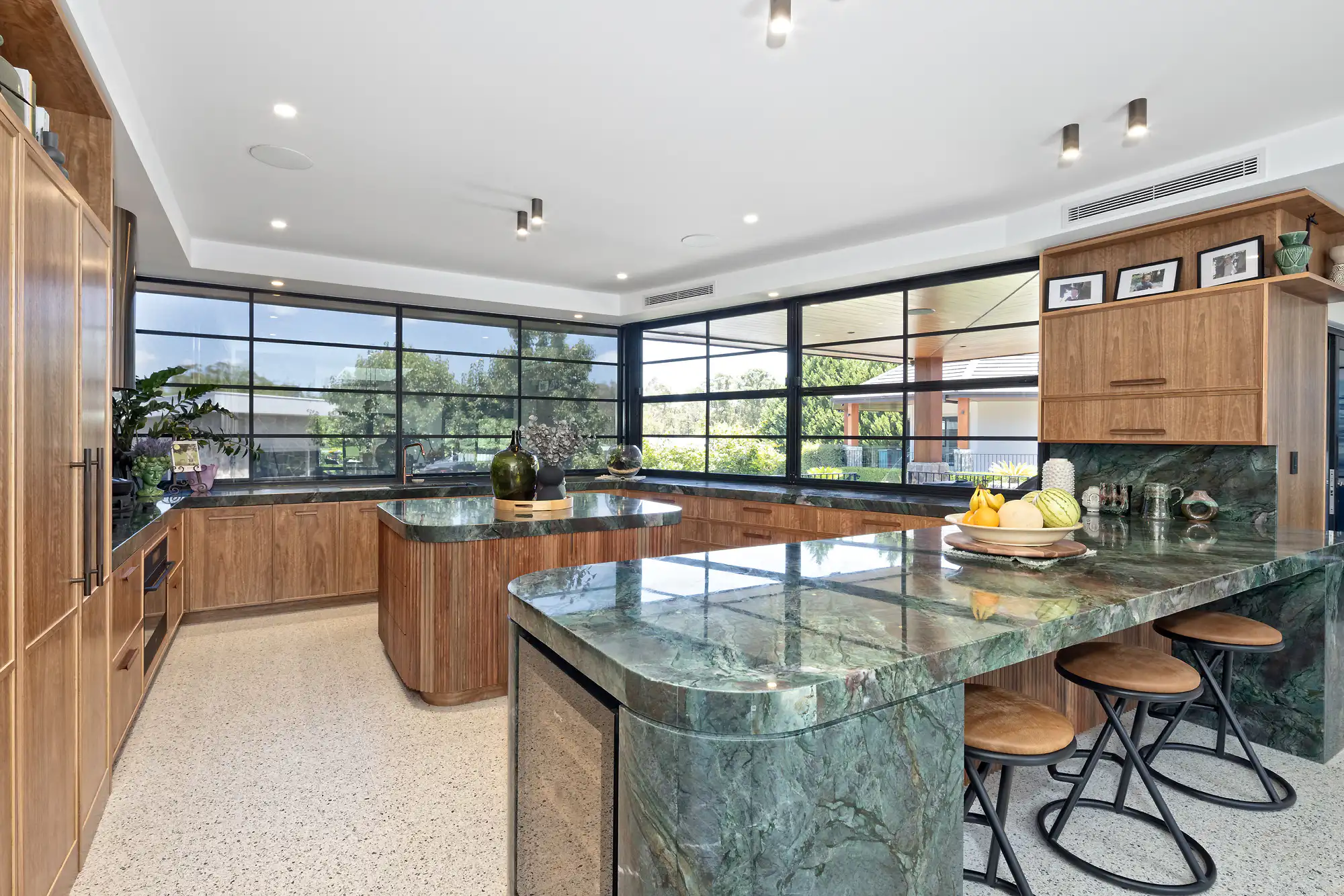 Moores Rd House