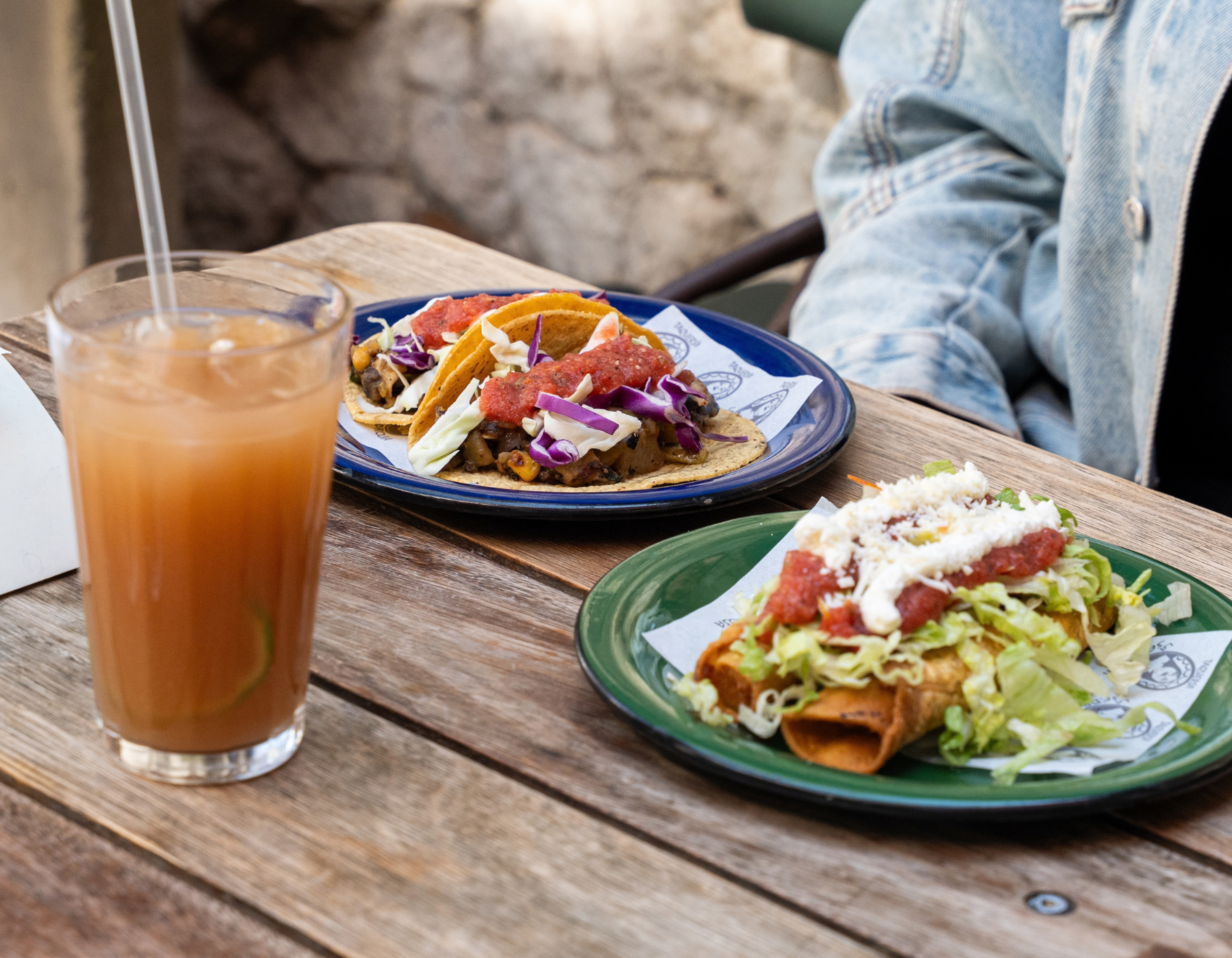 Taquería La Sabrosa 