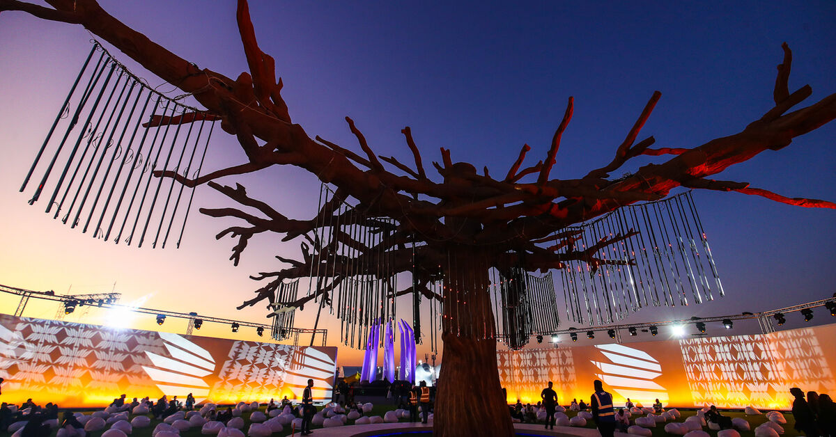 On set production still