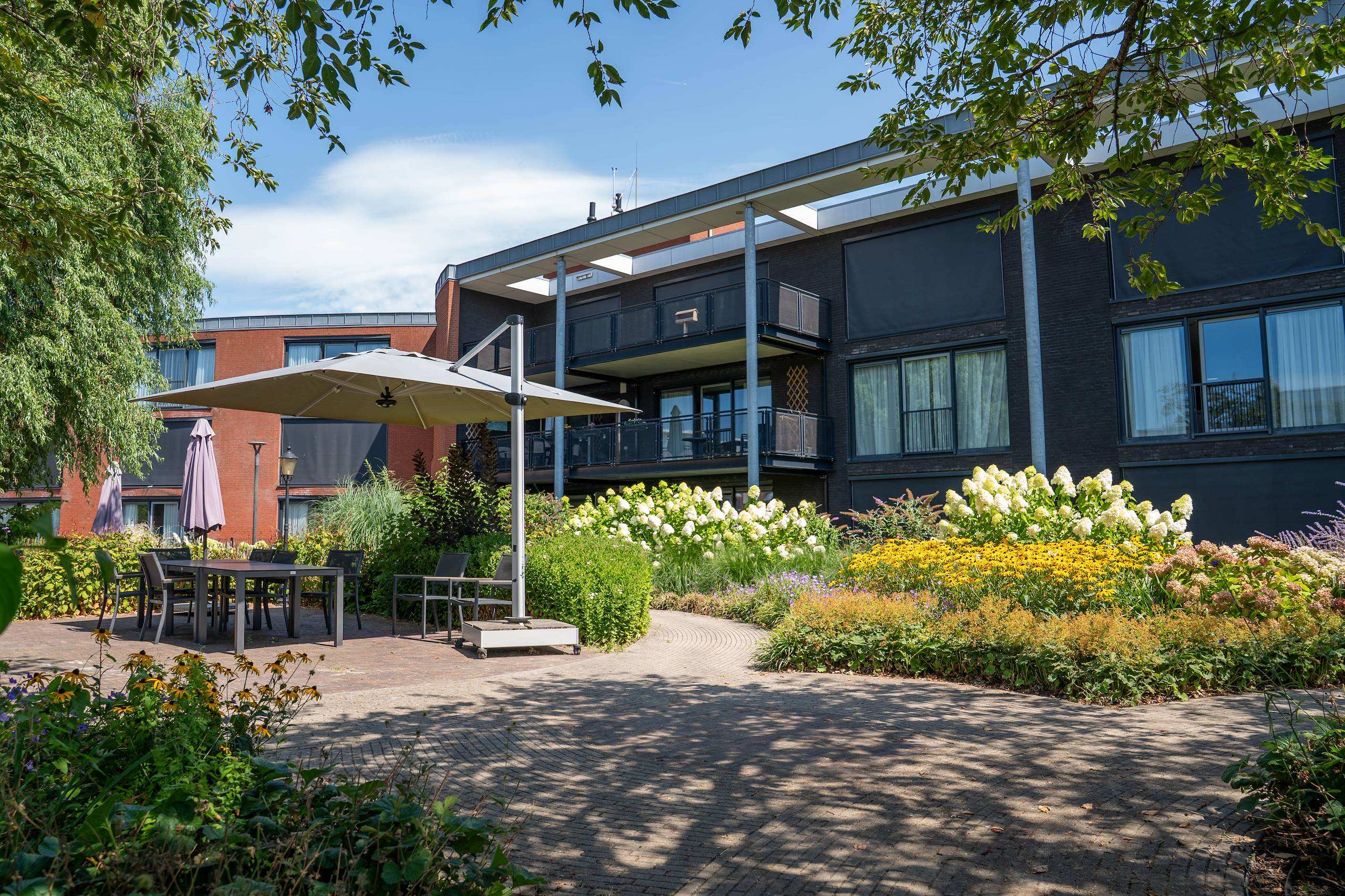 Woonzorglocatie Goezate sfeerbeeld binnentuin
