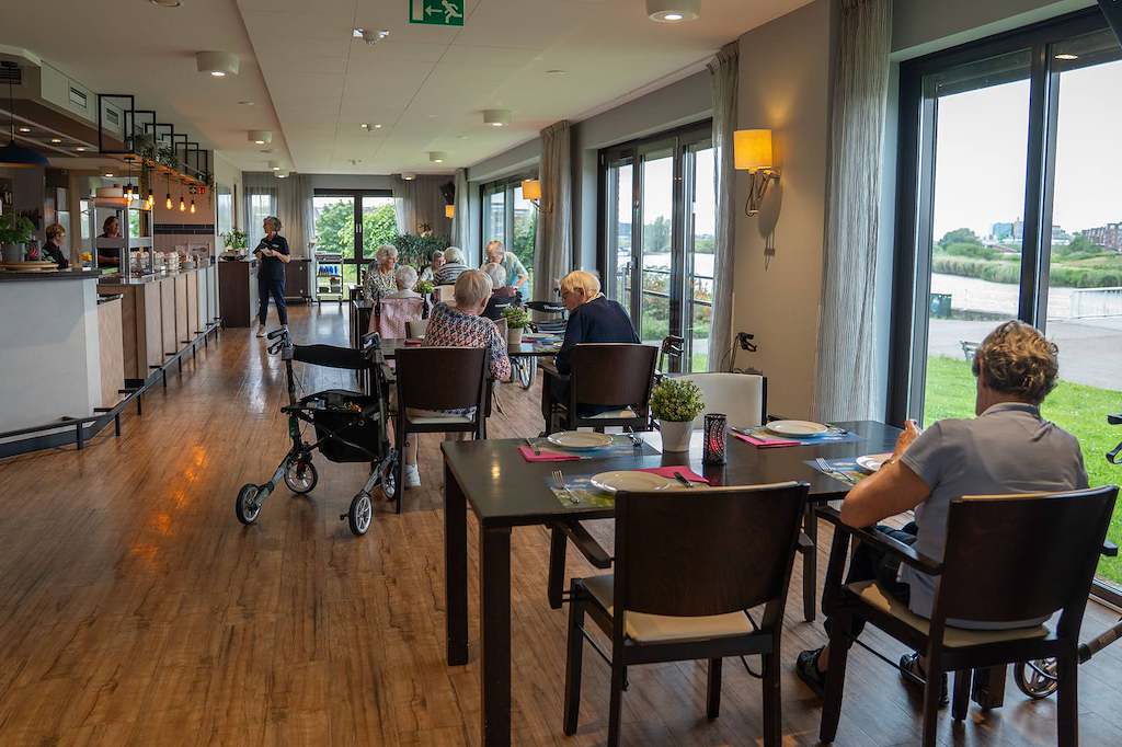 Locatie Rivierzicht sfeerbeeld restaurant