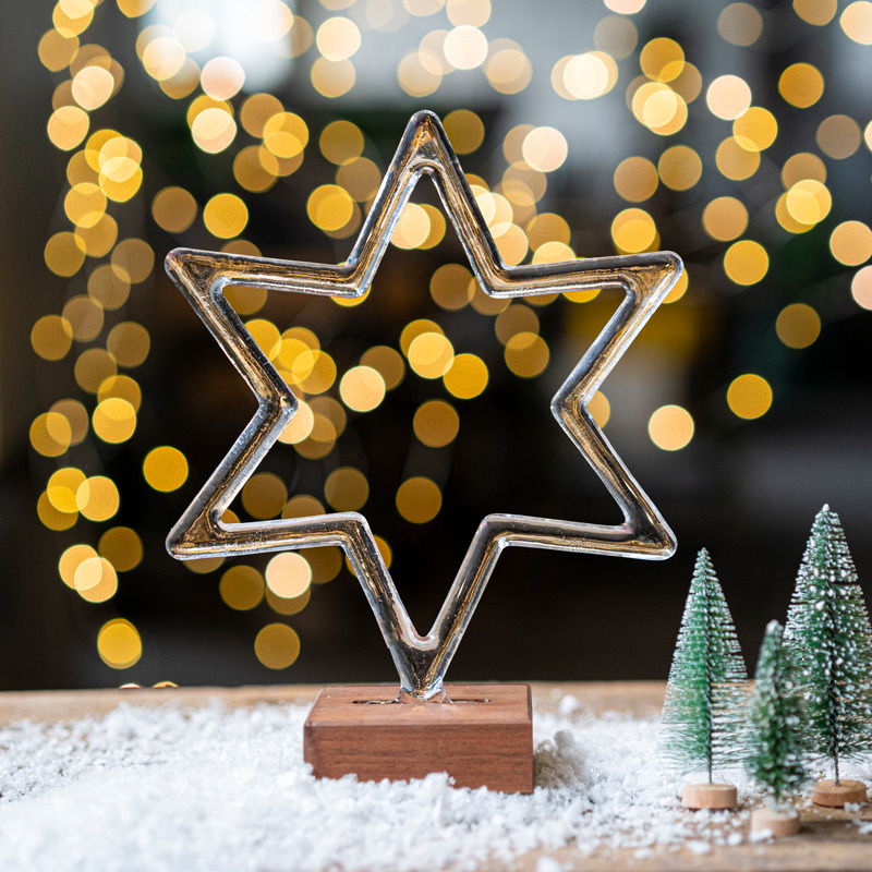 Stern Chiara mit Holzsockel