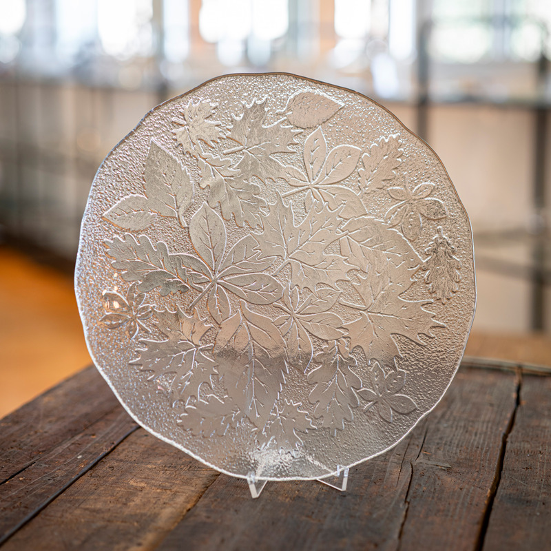 Teller Herbstblätter