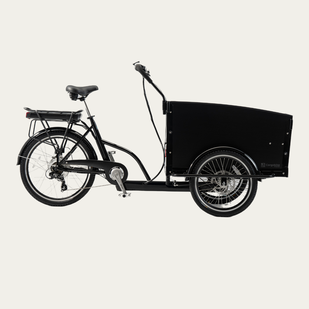 A black Cargobike