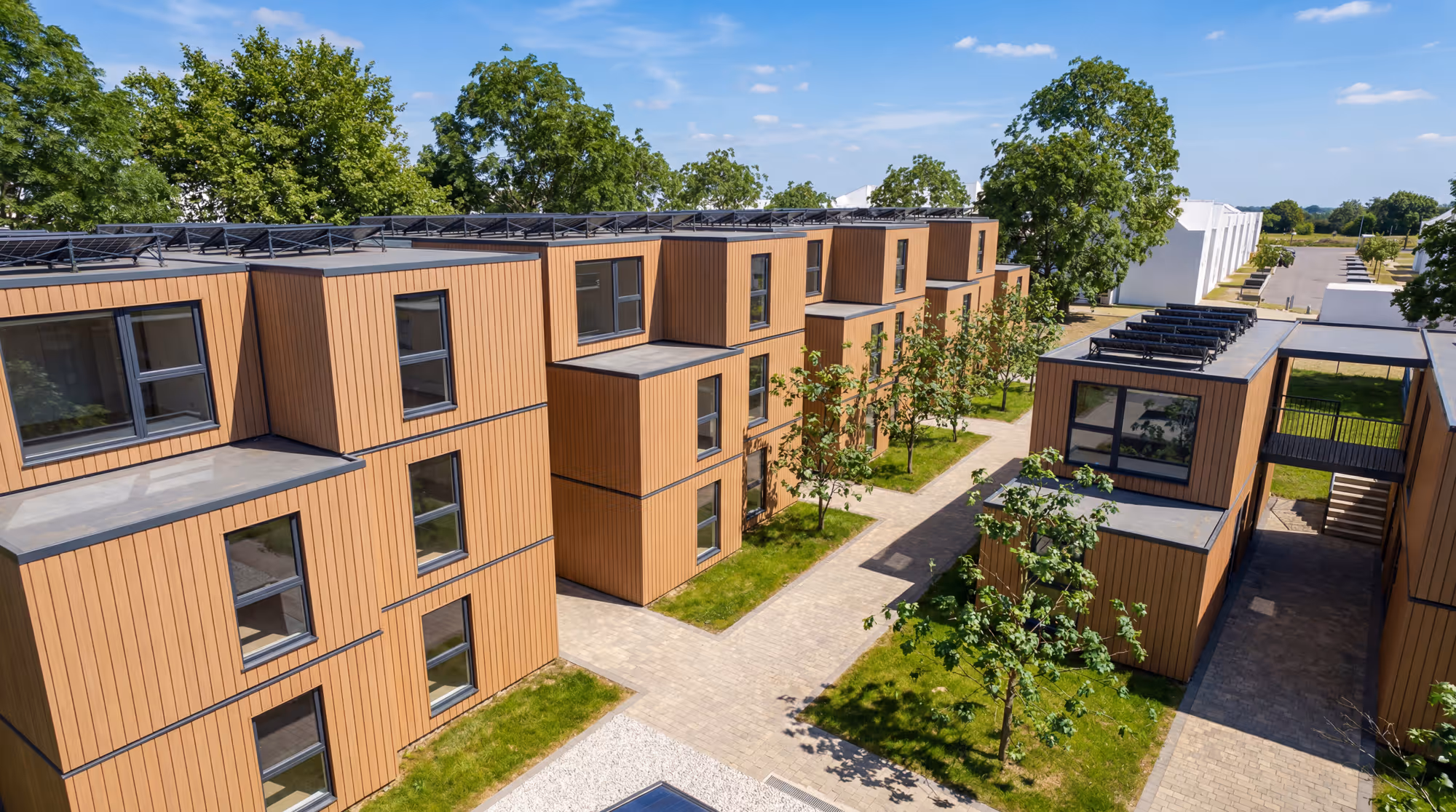 Boost Two-story unit Natural Oak cladding