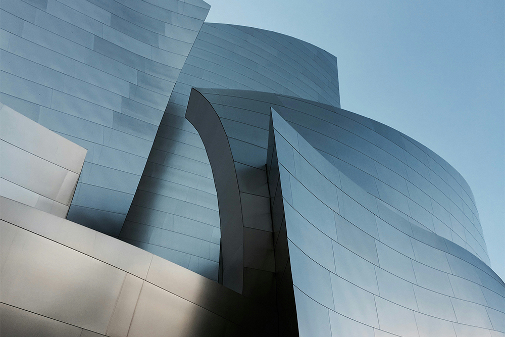 Modern abstract design enhancing visual storytelling on a blog