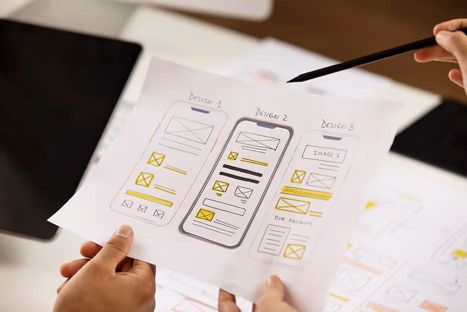Illustration of a website adapting to different screen sizes, highlighting scalability, a key focus for a Webflow development agency