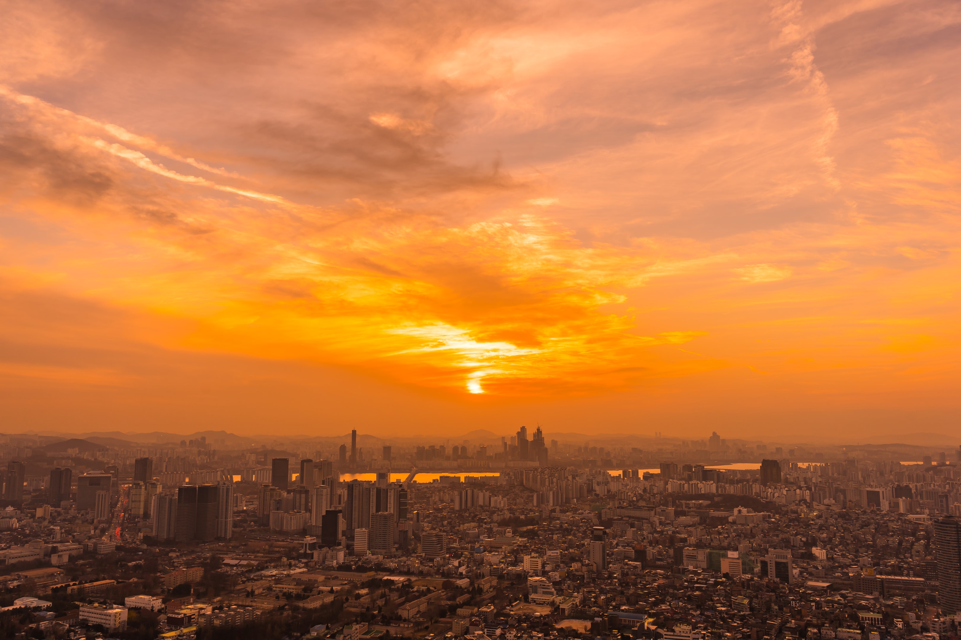 What the Golden Hour Is and How to Use It