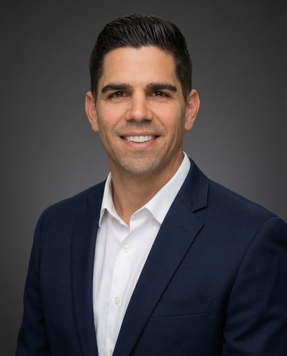 Drew Santibanez headshot.jpeg