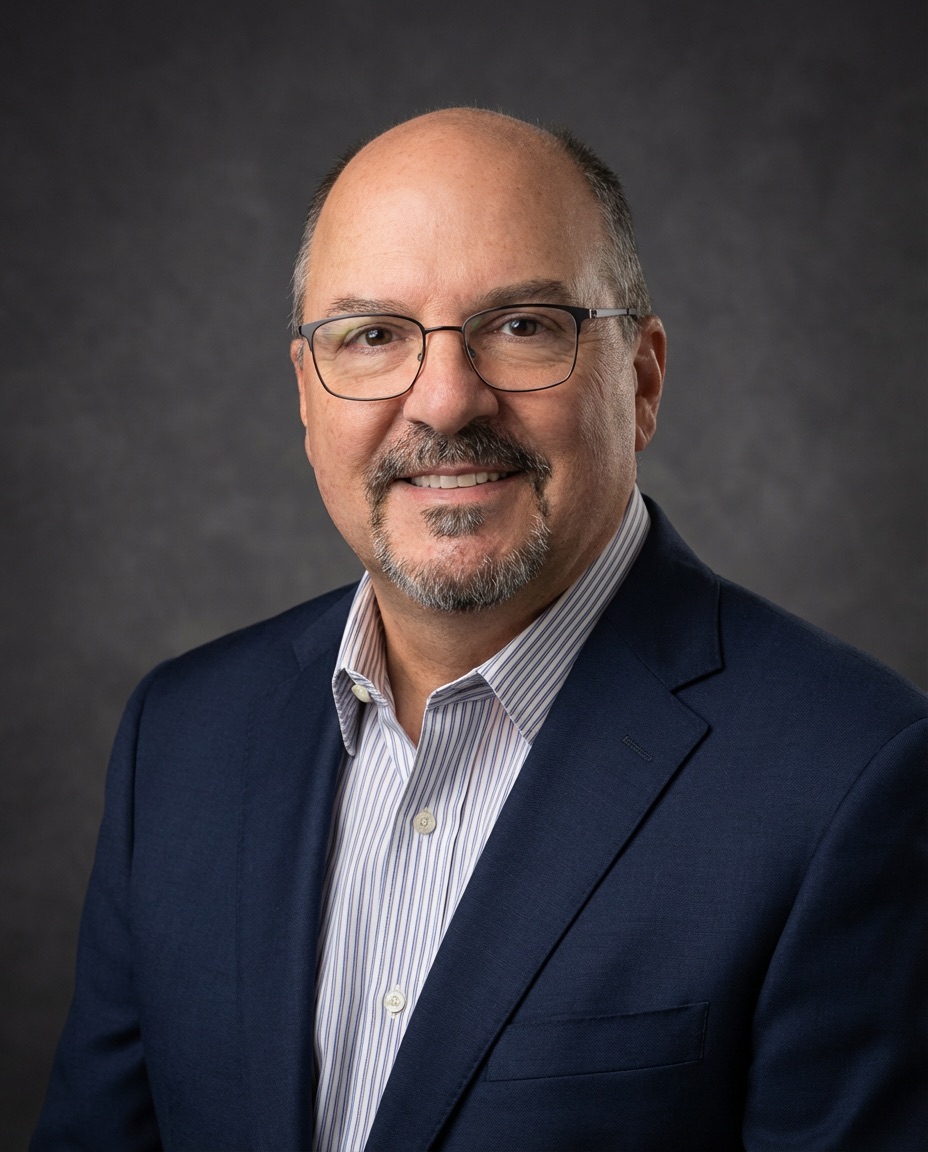 Sylvain Lapointe headshot.jpeg