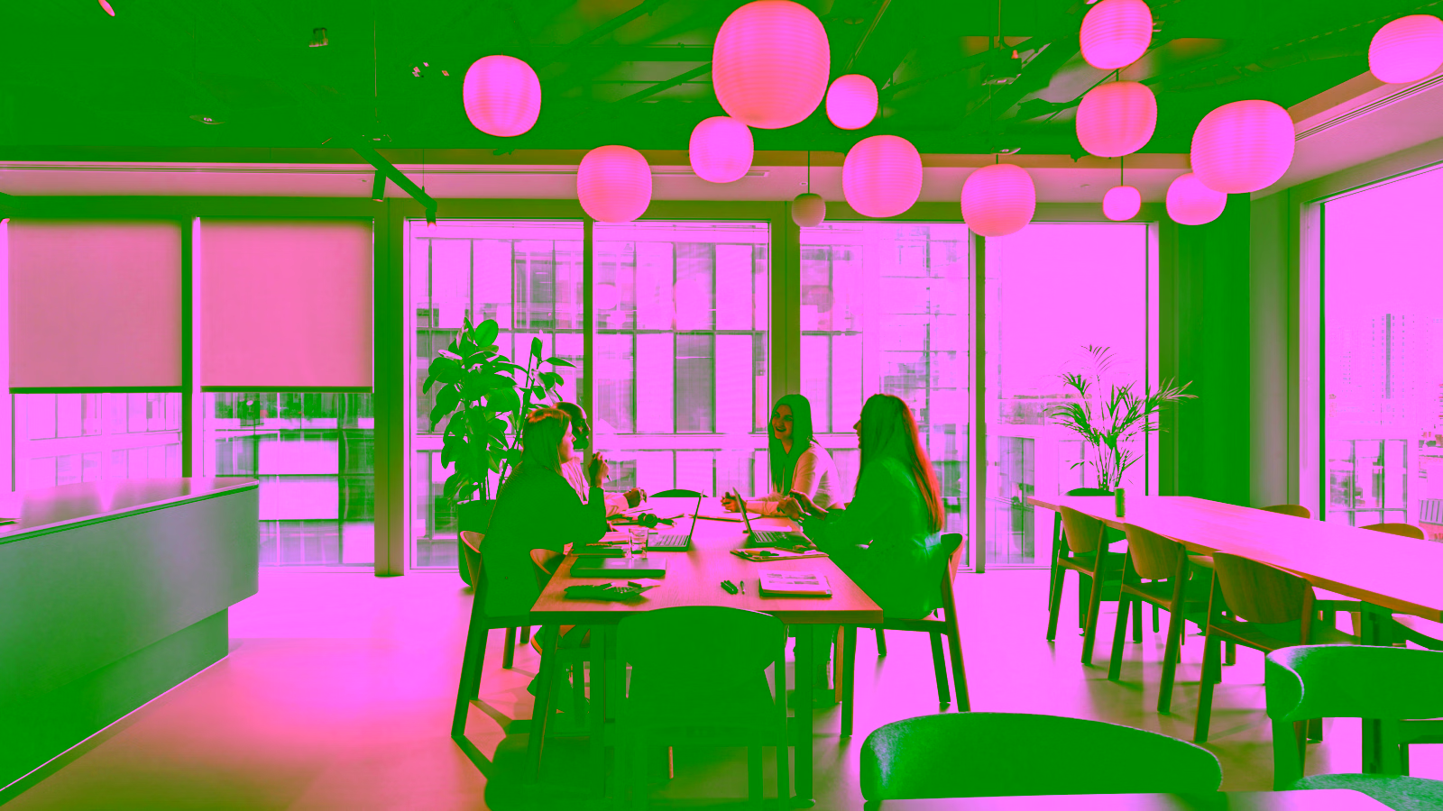 Business credit card comparison meeting