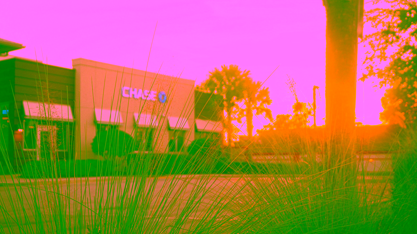 Chase Bank building entrance