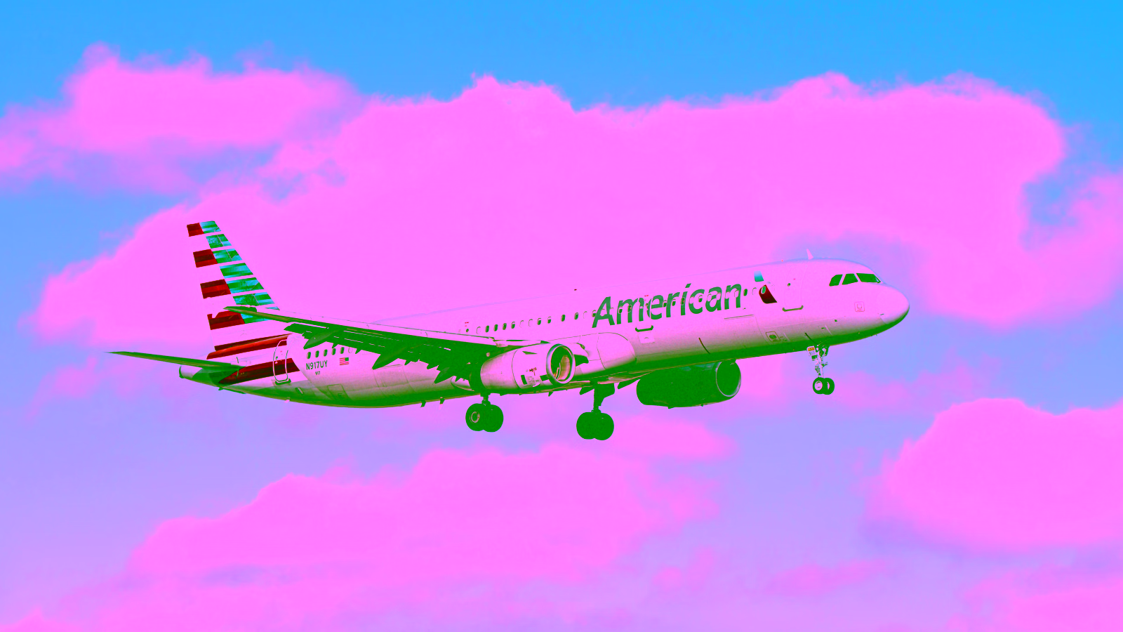 American Airlines plane landing