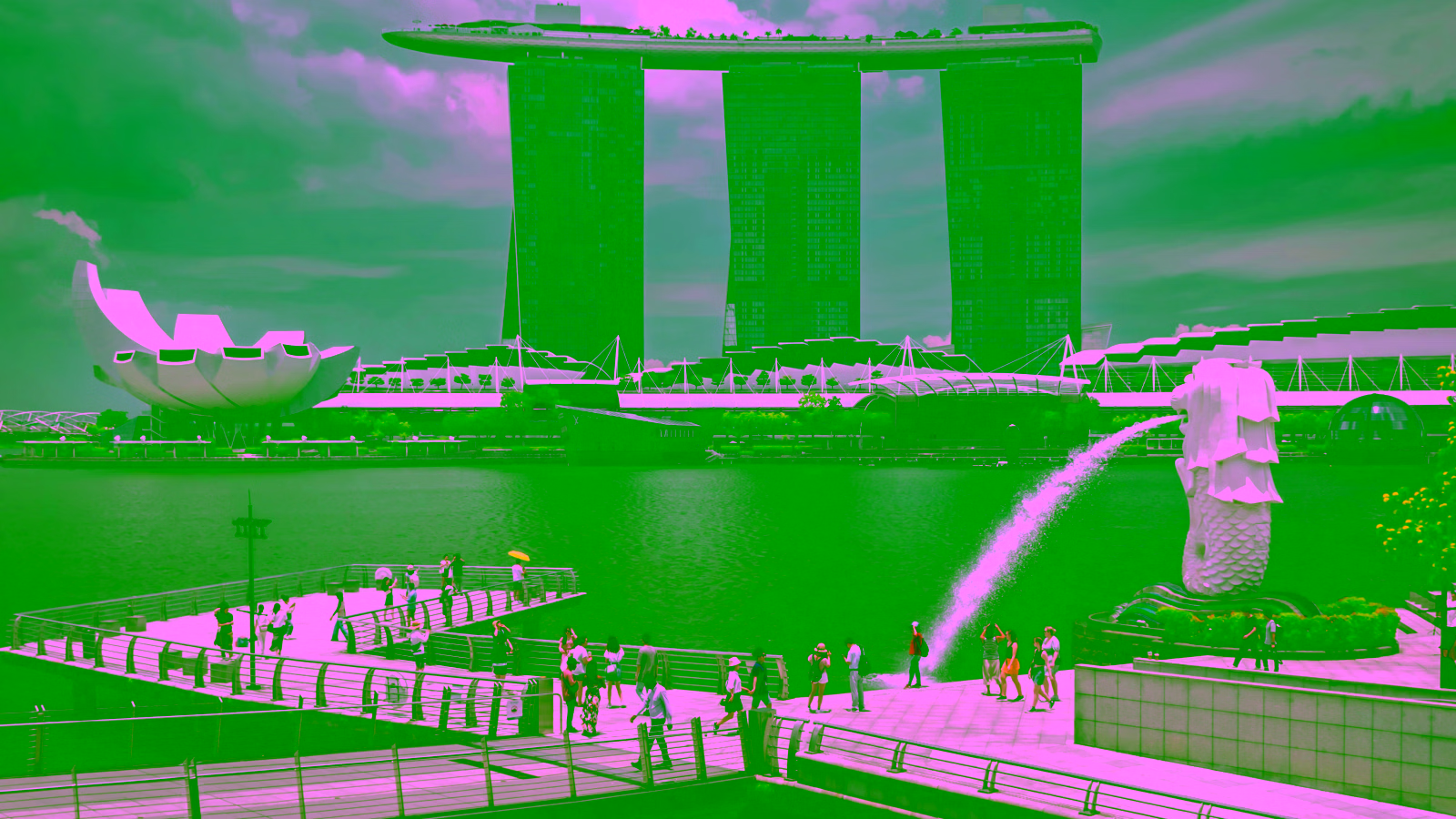 Singapore skyline with Merlion Park