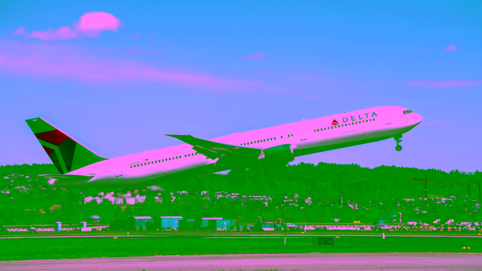 Delta plane taking off