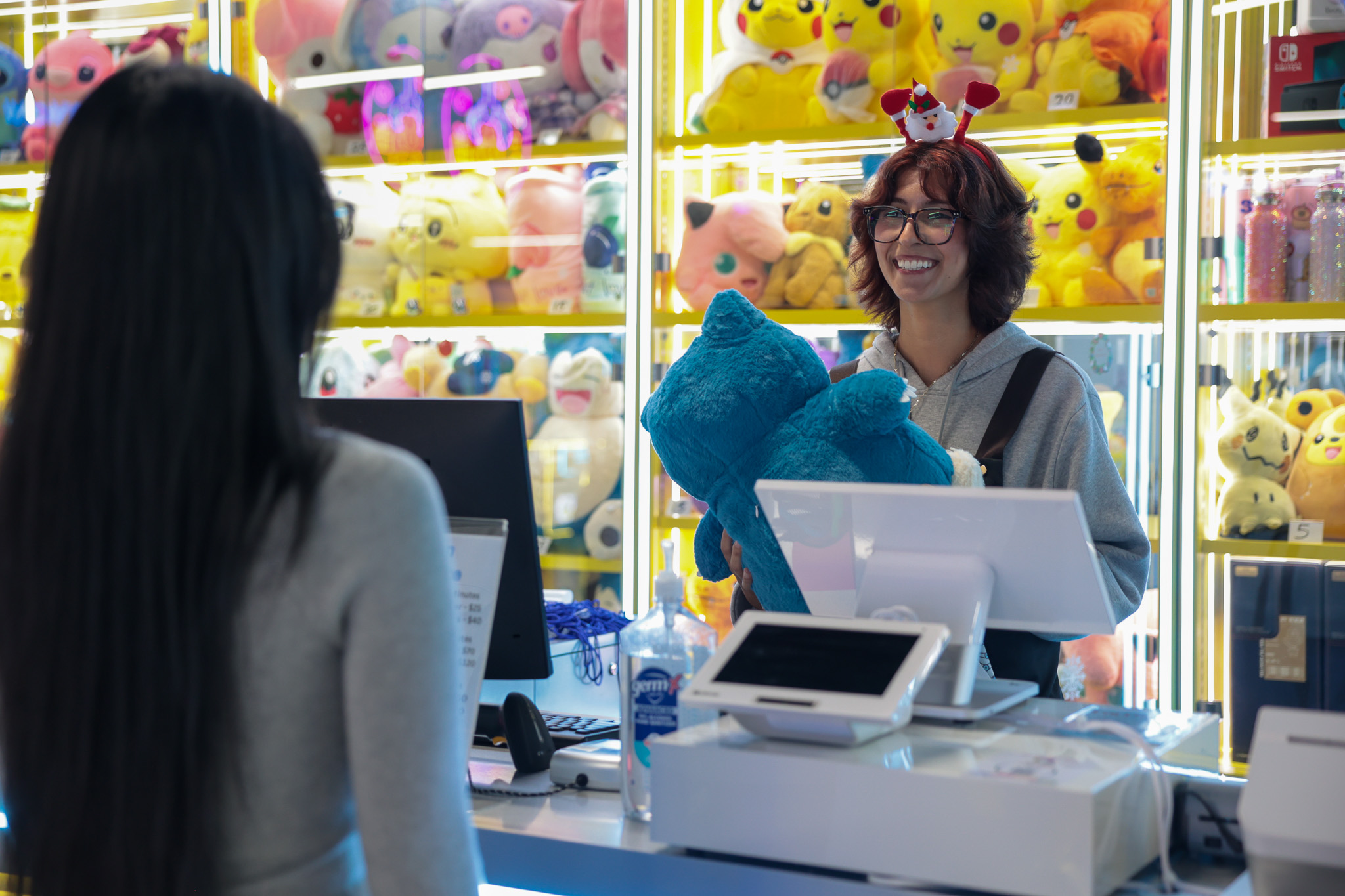 Claw Arcade Attendant - Austin