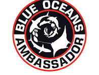 Logo Blue Oceans Ambassador avec des requins et une baleine formant un cercle.
