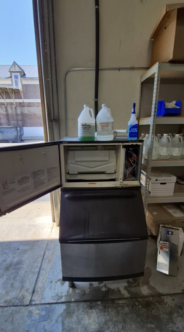 Clean room refrigeration service in Albuquerque, NM with ice machine inspection and maintenance.