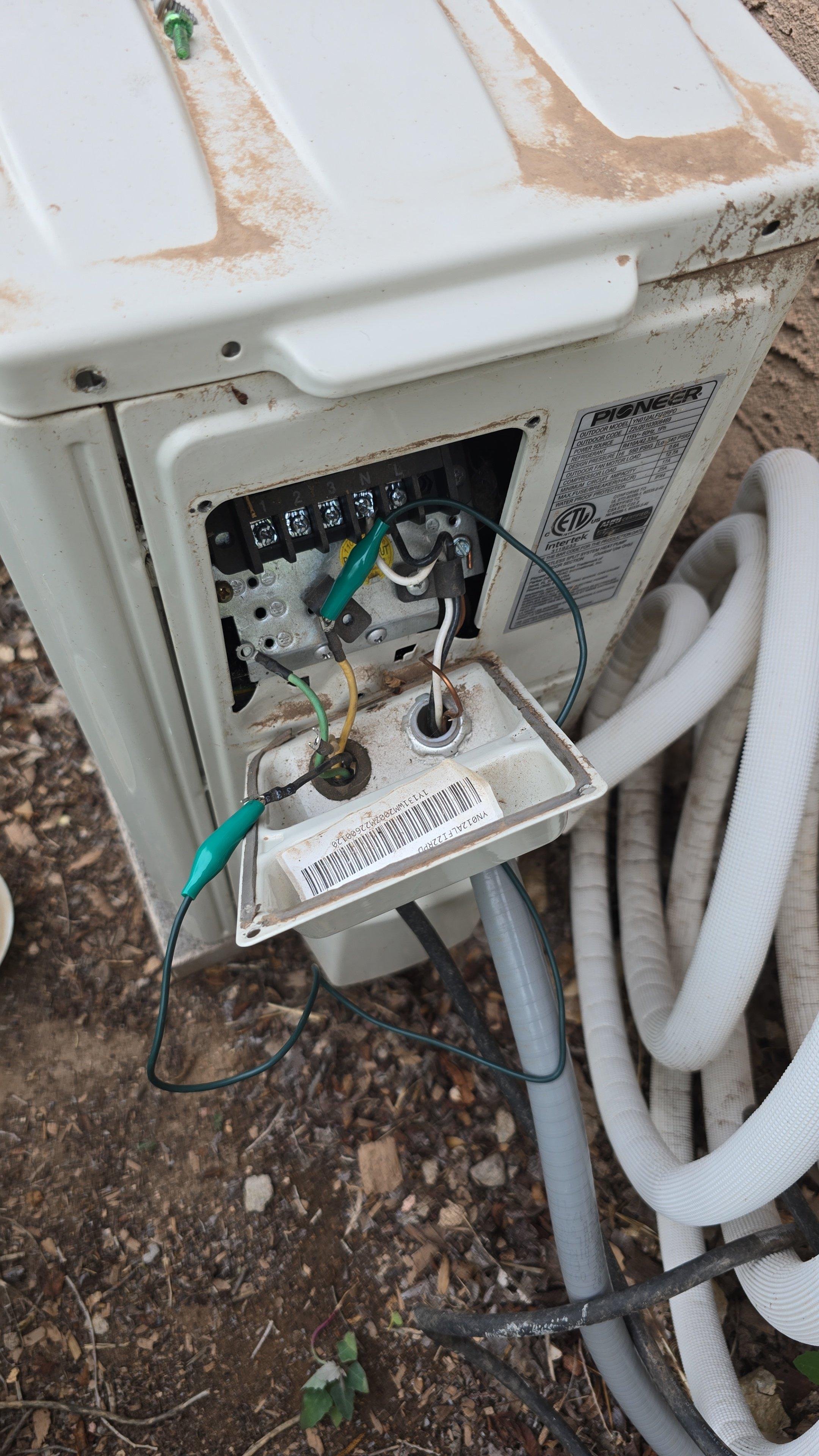 AC repair in Hoffmantown Albuquerque, NM with mini split wiring service.