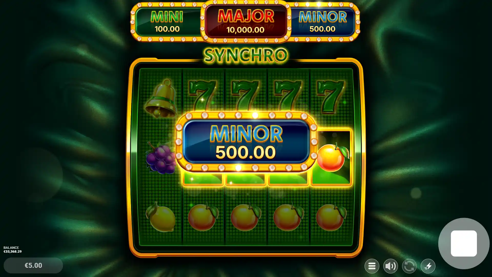 Synchro slot jackpot screen displaying Minor win of 500.00 with 7s and fruit symbols.