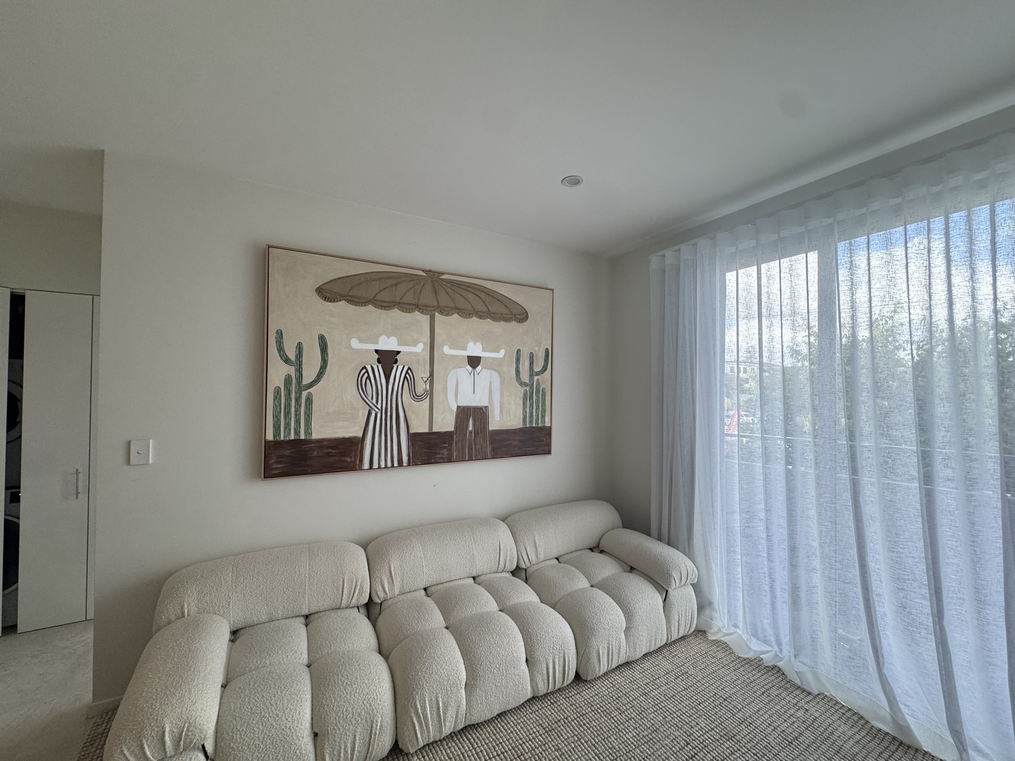Discover what separates professional art installation from standard picture hanging in Brisbane, from layout planning to premium finishes.
