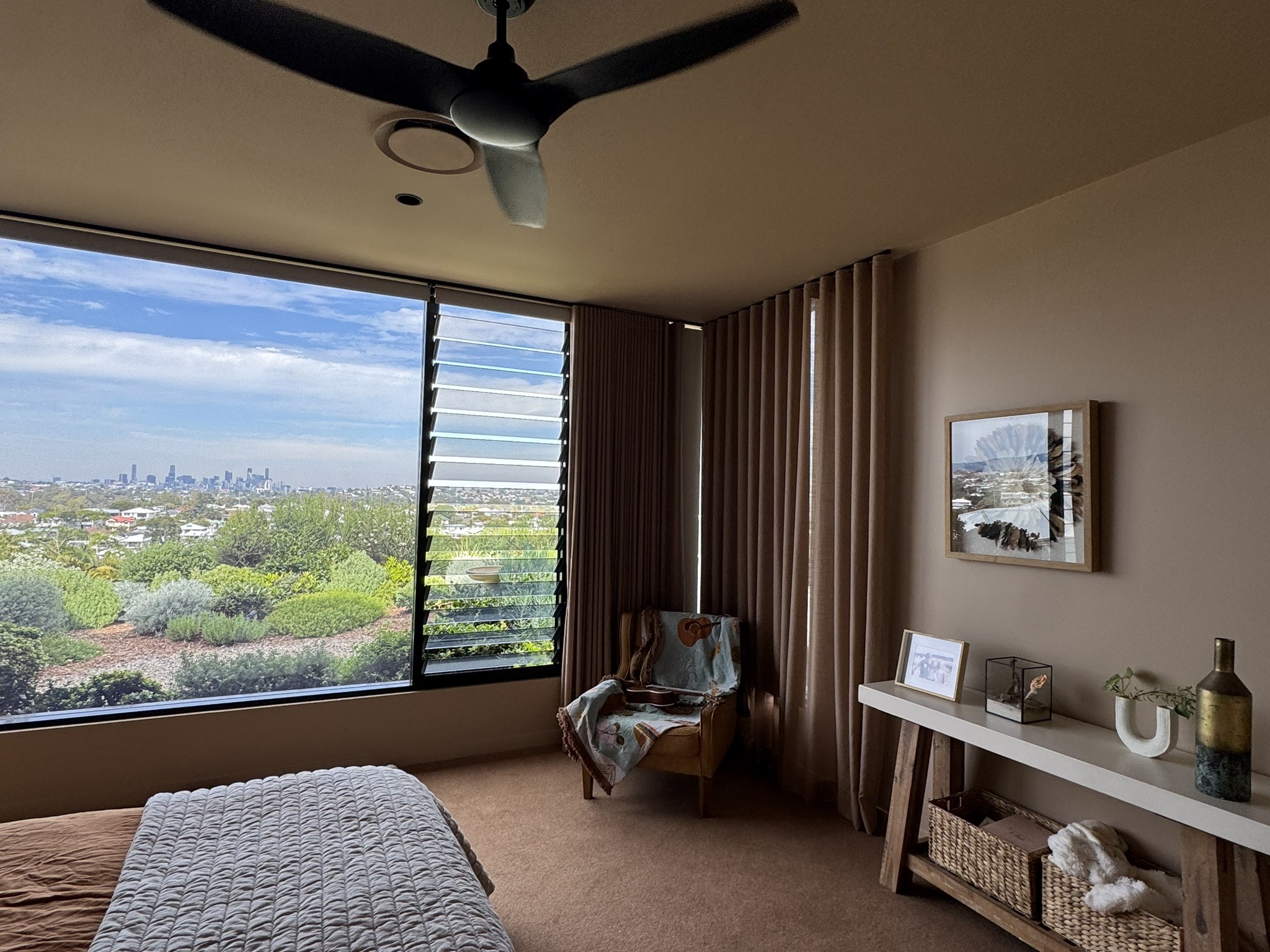 Picture Hanging Toowong