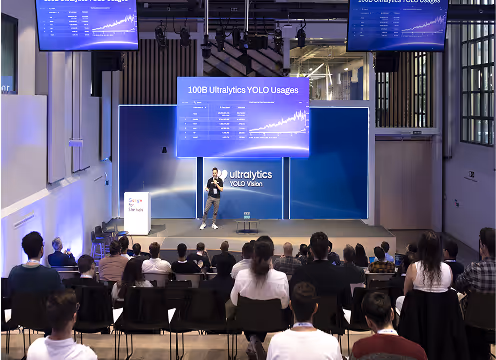 Glenn Jocher habla en YOLO Vision 2024