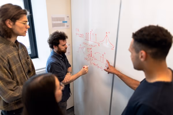 Engineers discuss prosthetic limb research