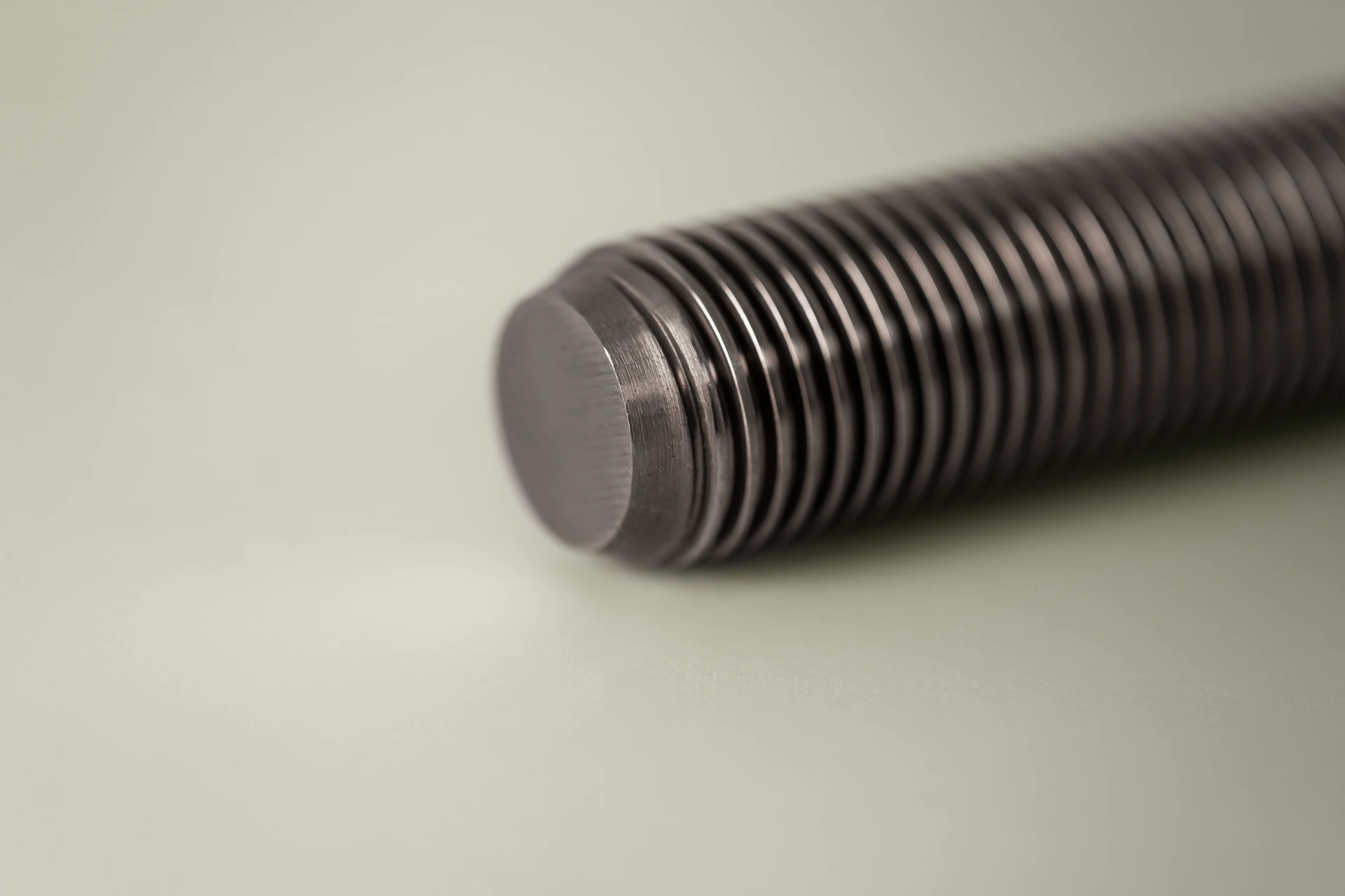 Gewindestück M12 Länge 100 mm aus Edelstahl – Graewe Präzisionsfertigung