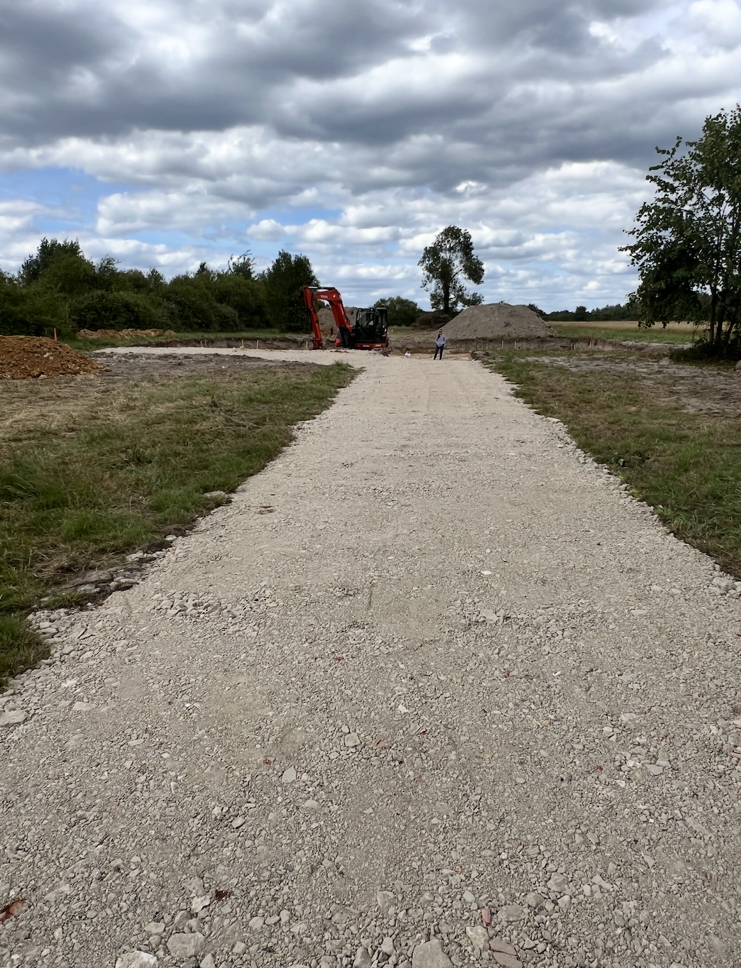 Assainissement, terrassement aménagement extérieur et paysagiste à Mehun-sur-Yèvre dans le Cher (18)