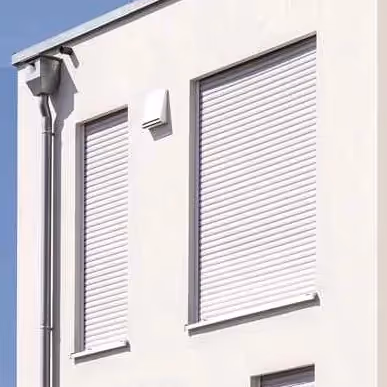 Des volets roulants installés par Prologis