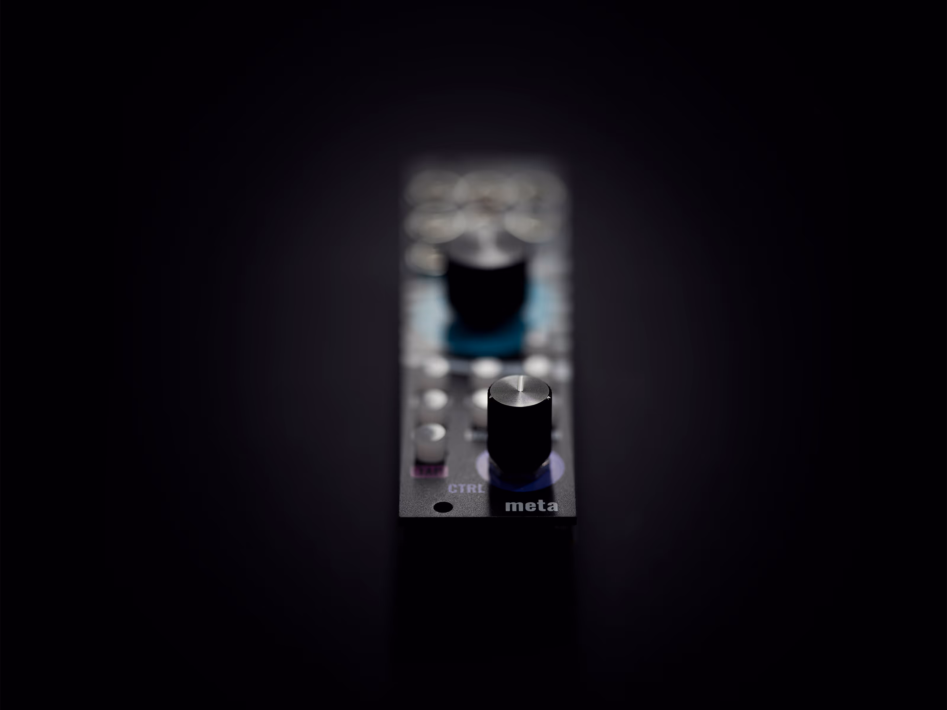 OXI Meta, dark photo, product image, jpg