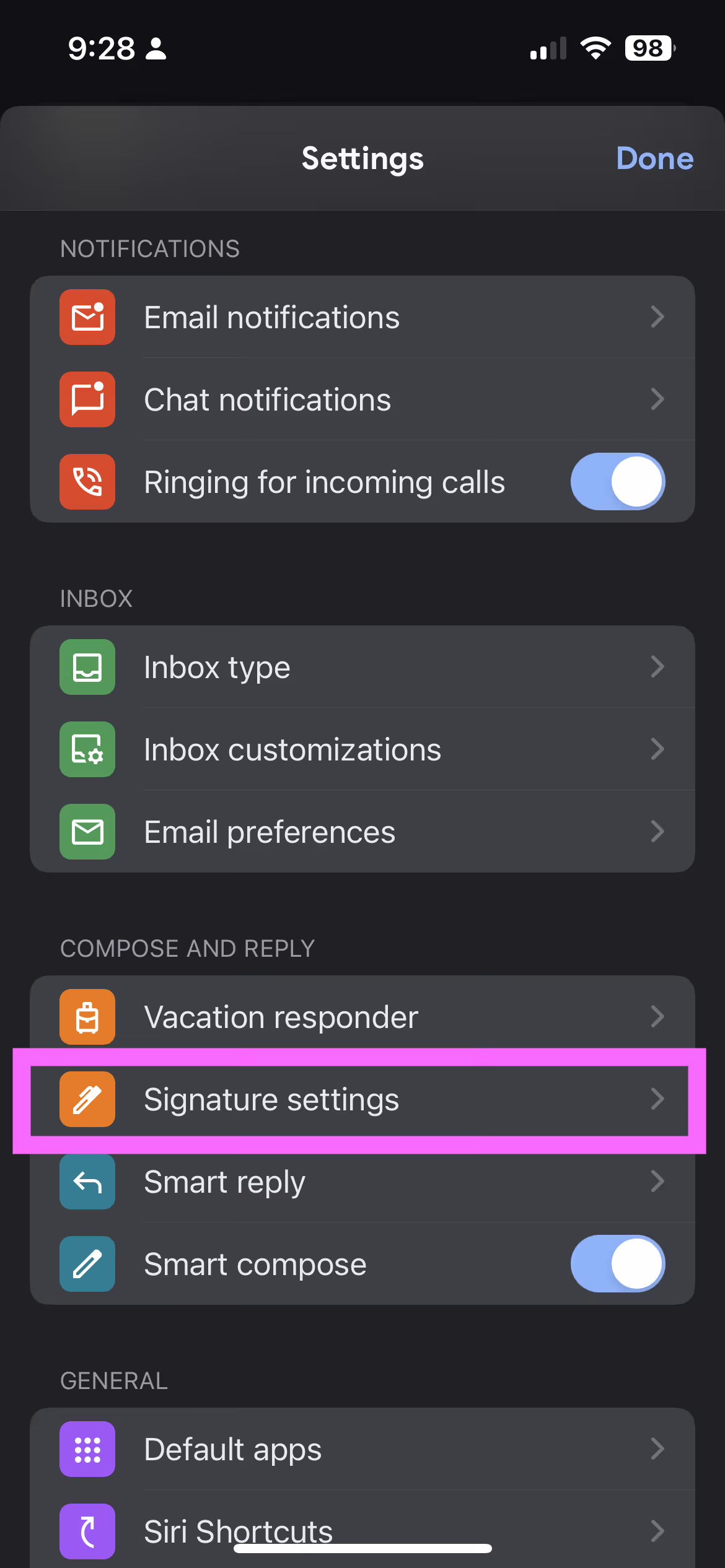 A screenshot of Gmail's signature settings on mobile