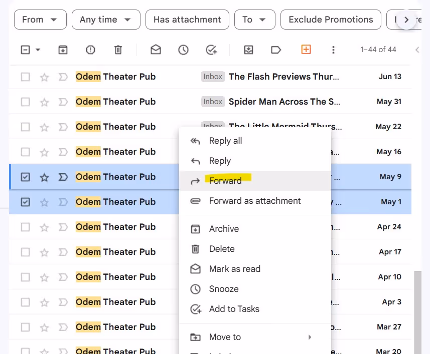 A screenshot of a Gmail inbox showing how to forard emails in bulk with the checkboxes selected at the left and the Forward icon from the More menu  highlighted
