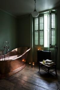 bathtub