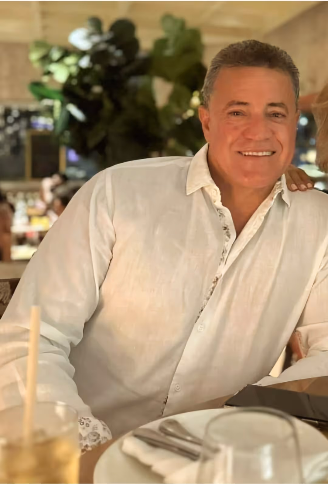 Dr. Eduardo Negrón