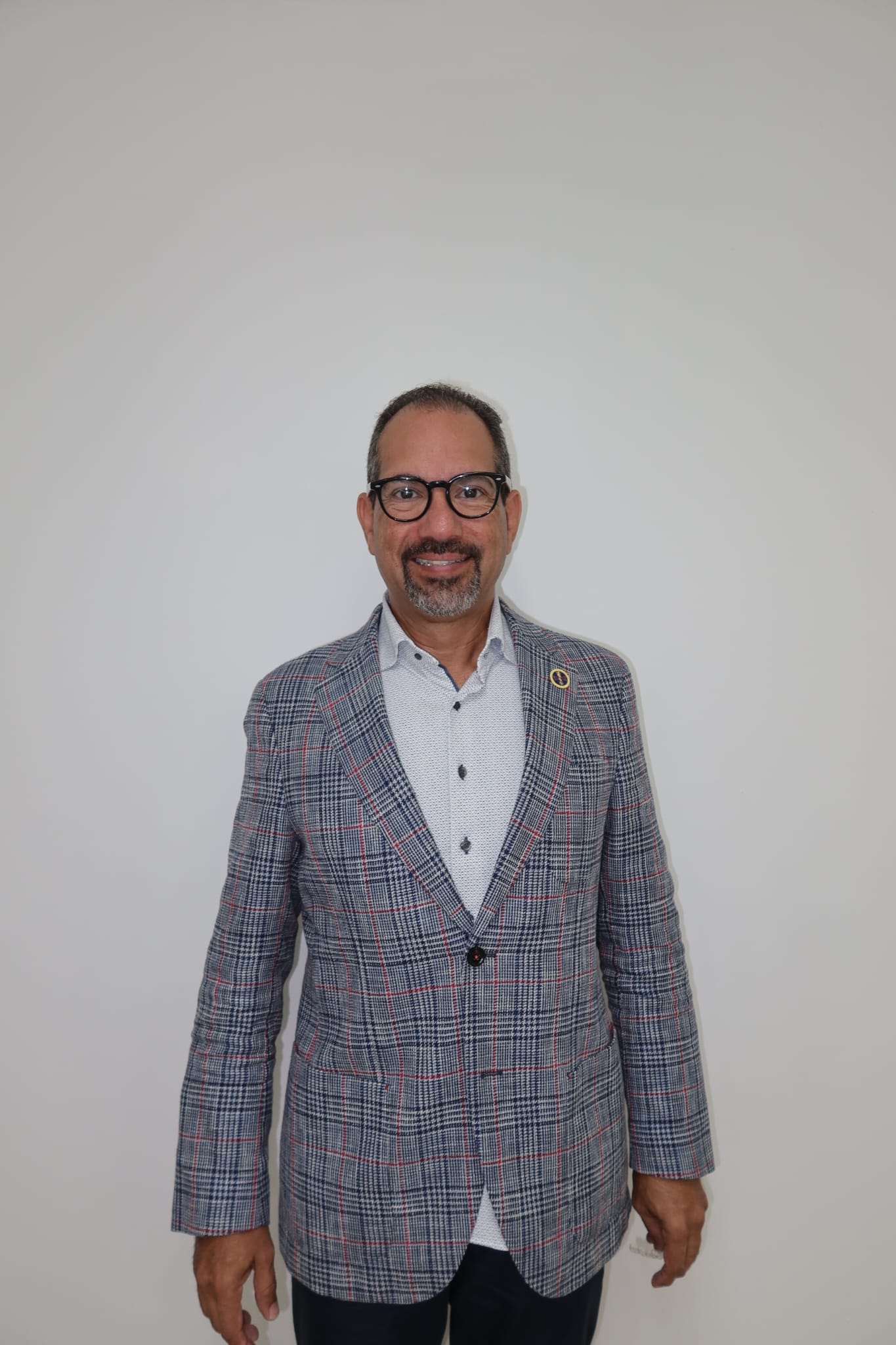 Dr. Alvin Romero Cales