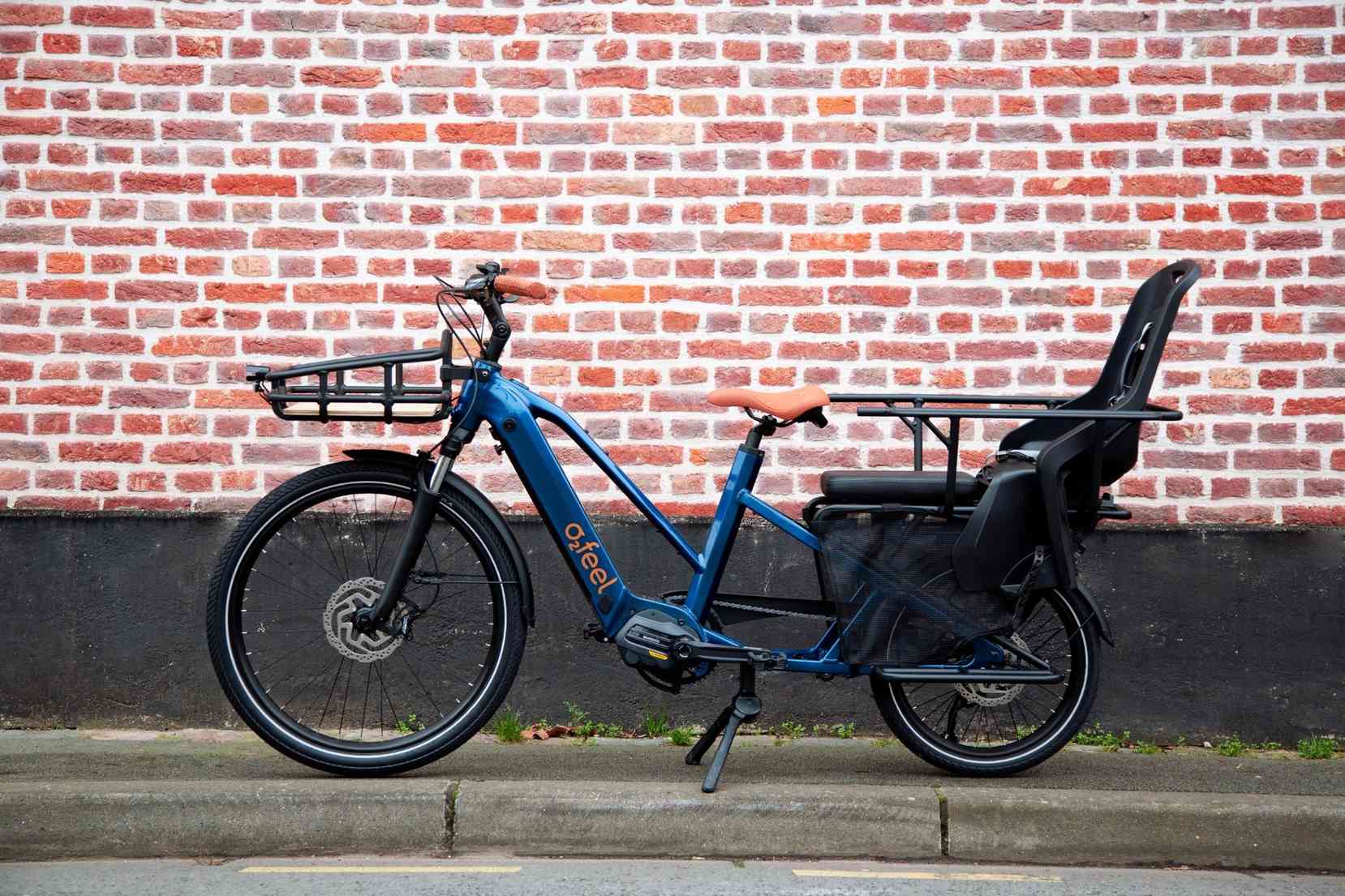 Vélo entreprise Equo 3 O2Feel de profil, modèle de vélo de fonction robuste pour trajets quotidiens des salariés