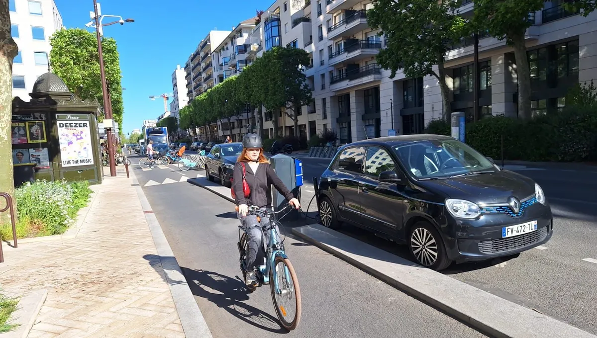 Reportage radio sur le vélo d'entreprise face à la crise des carburants diffusé sur Radio France
