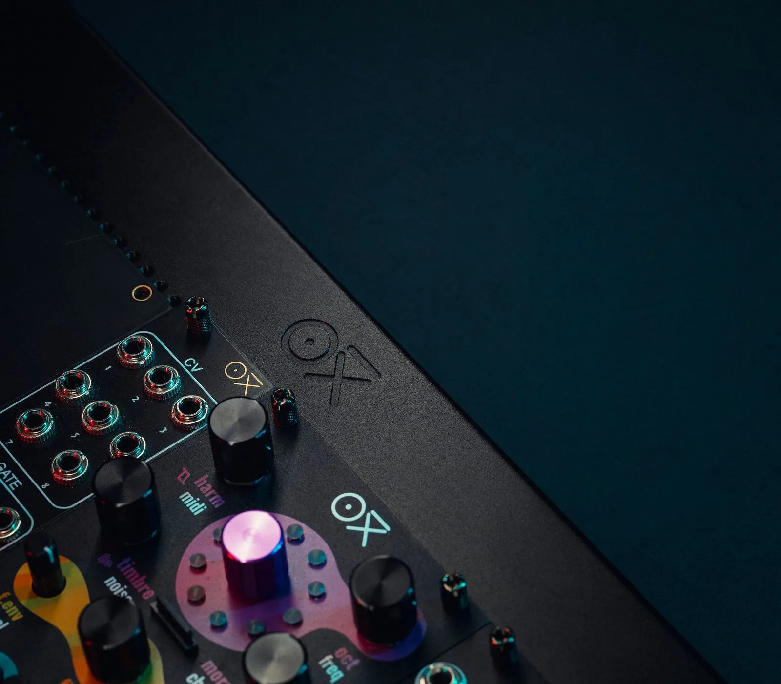 Close-up of the OXI Coral Eurorack module panel