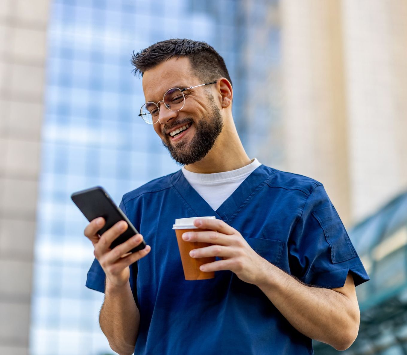 Nurse receives digital birthday e-card from colleagues