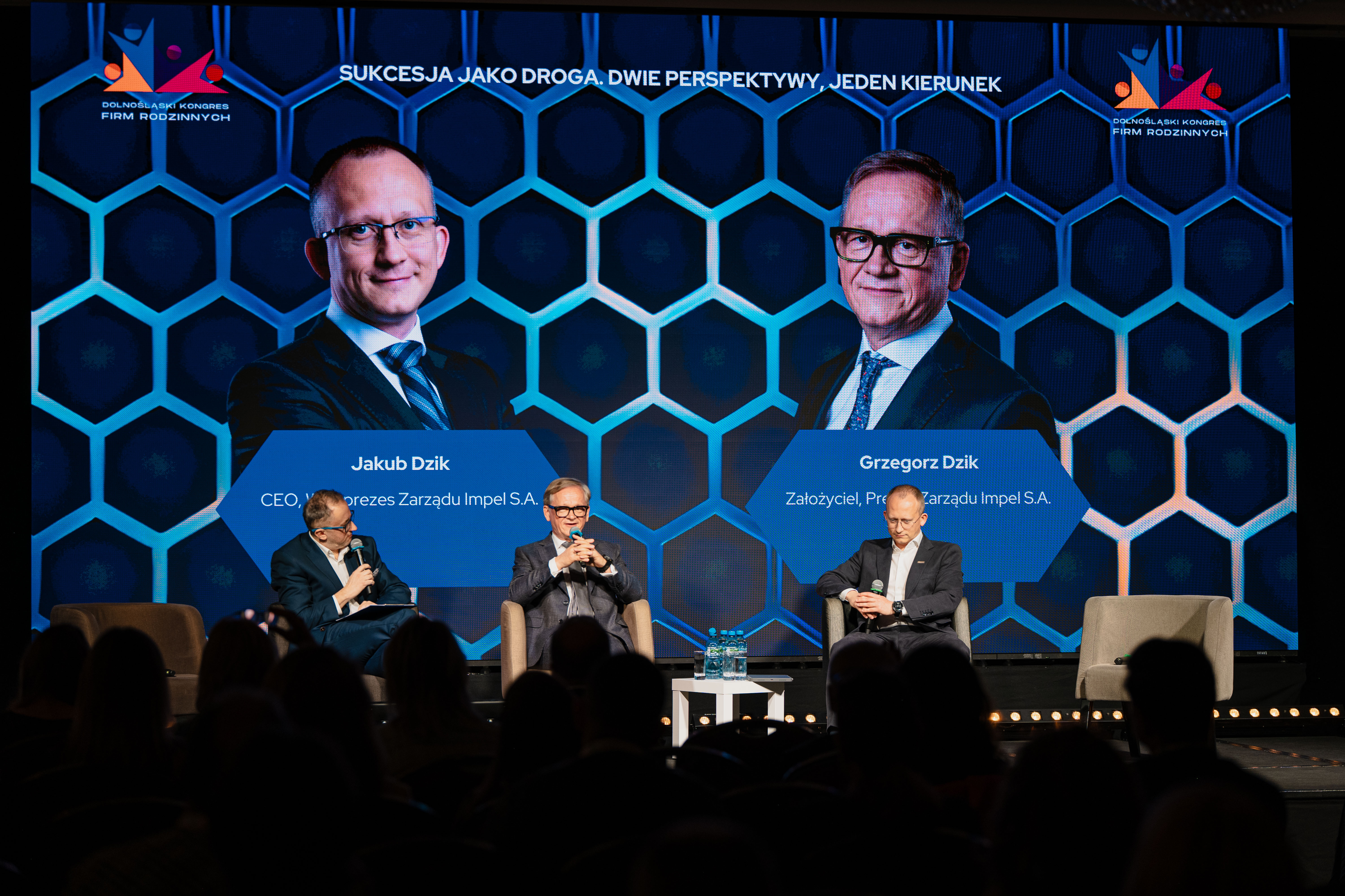 Prezes, CEO i sukcesja bez lukru. Grzegorz i Jakub Dzikowie na Kongresie Firm Rodzinnych