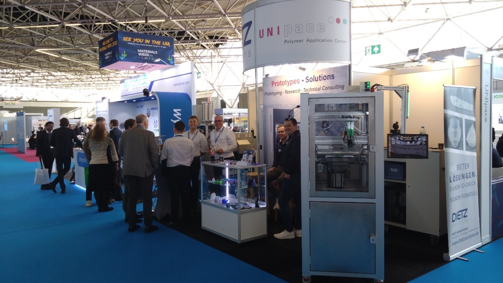 Messestand von Innovationszentrum Kunststofftechnik und UNIpace auf der Silicone Expo Europe 2026 in Amsterdam