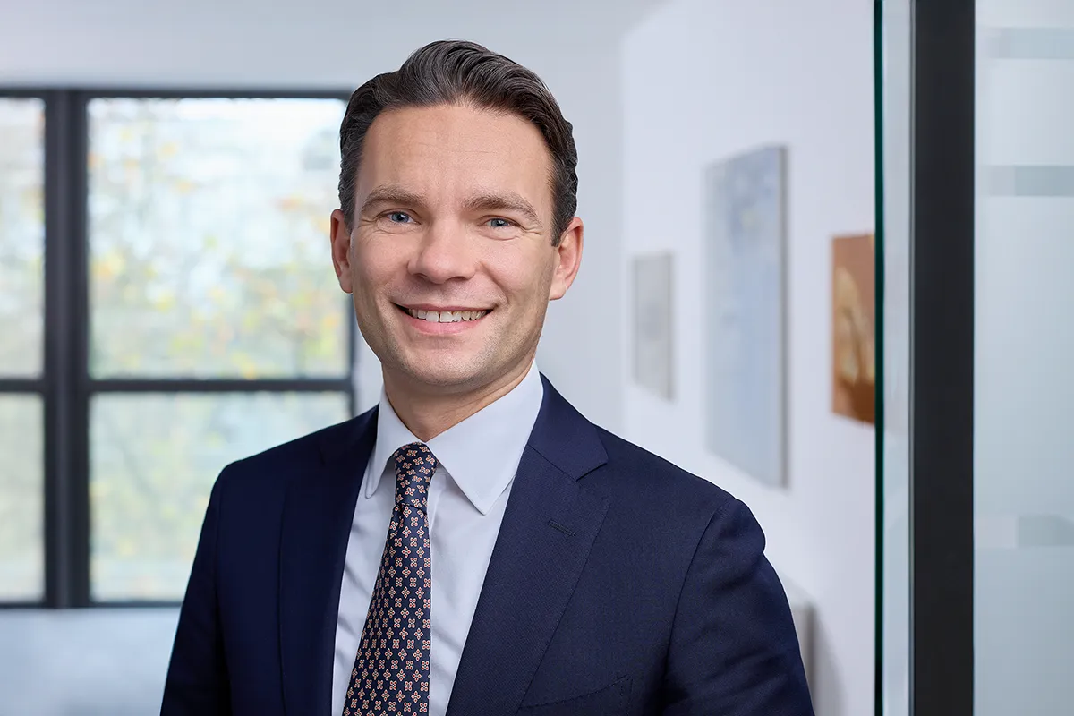 Dr. Tobias Pukropski