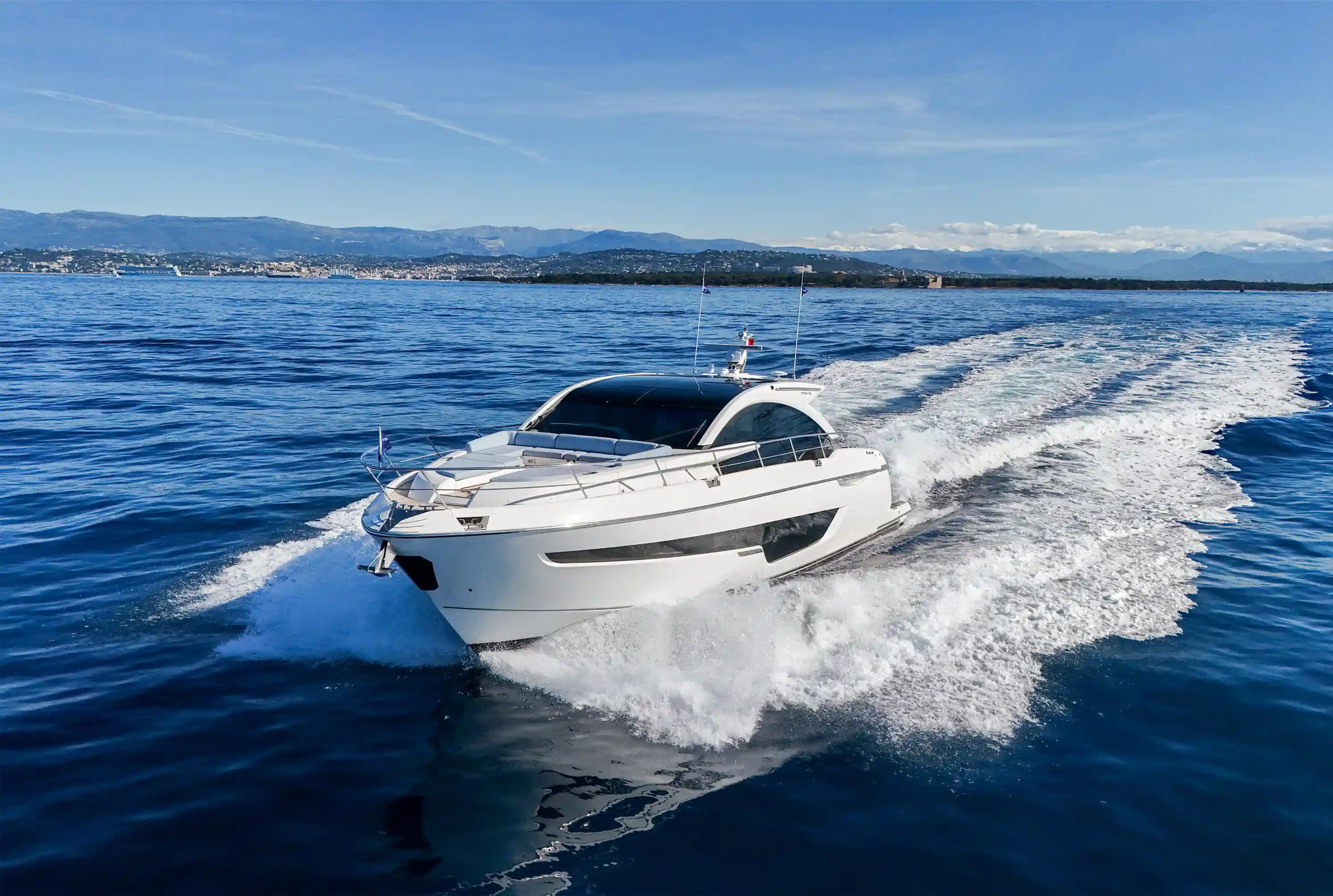 Fairline Targa 65 yacht Cannes