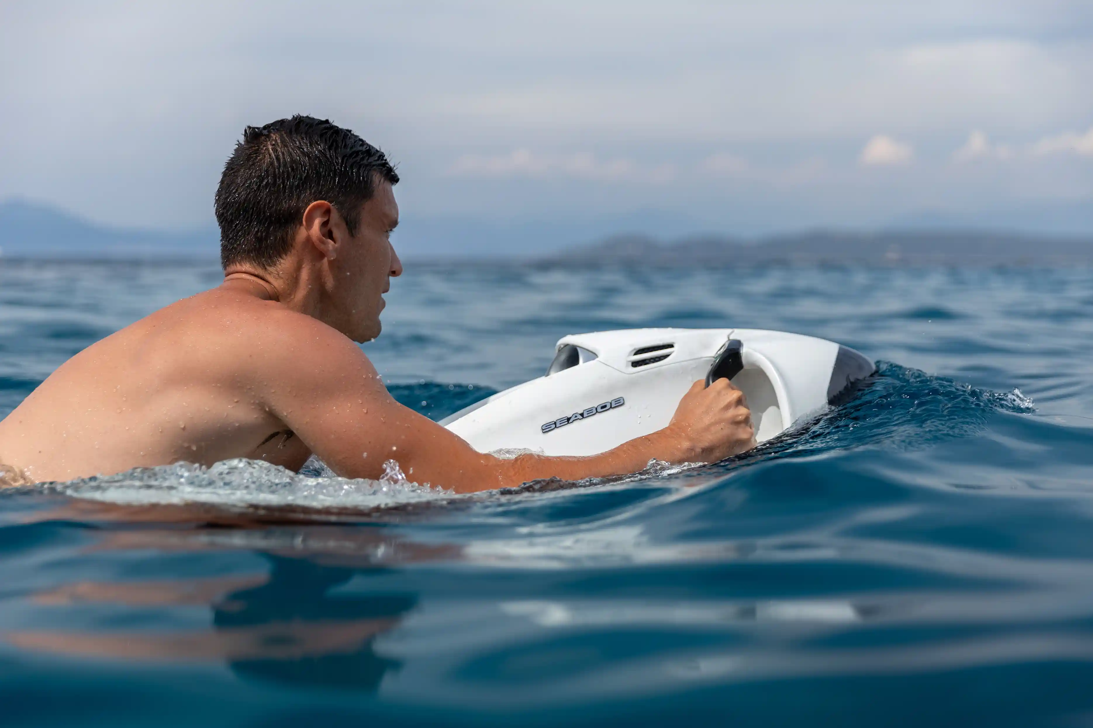 jeux nautiques Sunseeker Predator 82