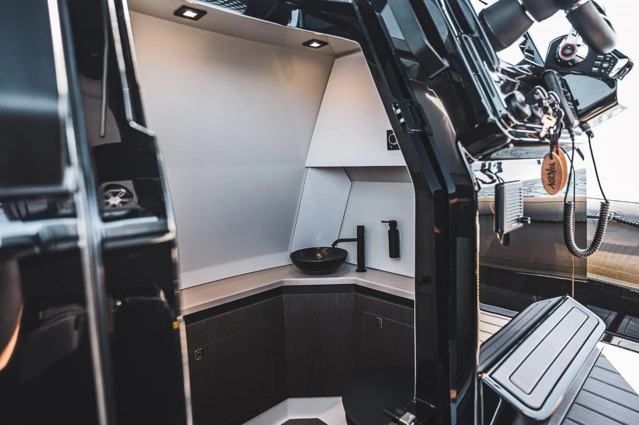 Intérieur yacht G-Tender Dieci